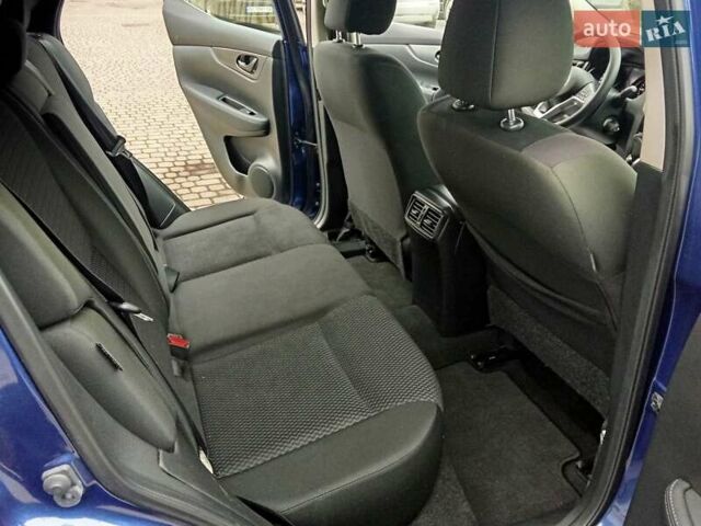 Синий Ниссан Rogue Sport, объемом двигателя 2 л и пробегом 119 тыс. км за 14150 $, фото 16 на Automoto.ua