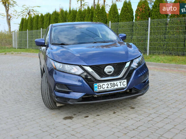 Синий Ниссан Rogue Sport, объемом двигателя 2 л и пробегом 160 тыс. км за 15000 $, фото 13 на Automoto.ua