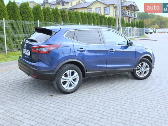Синий Ниссан Rogue Sport, объемом двигателя 2 л и пробегом 160 тыс. км за 15000 $, фото 7 на Automoto.ua