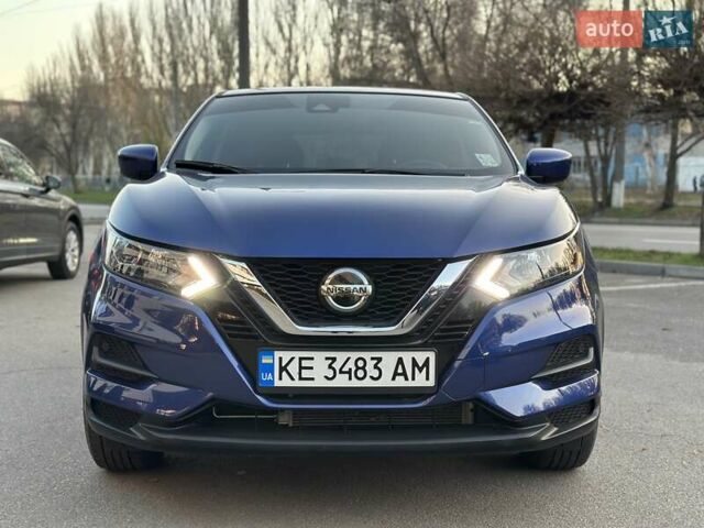 Синий Ниссан Rogue Sport, объемом двигателя 2 л и пробегом 20 тыс. км за 16999 $, фото 3 на Automoto.ua