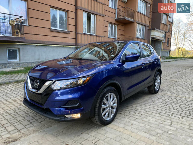 Синий Ниссан Rogue Sport, объемом двигателя 2 л и пробегом 14 тыс. км за 17100 $, фото 1 на Automoto.ua