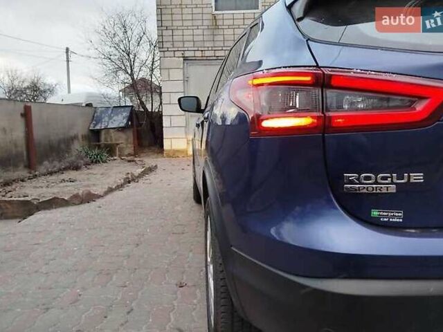 Синій Ніссан Rogue Sport, об'ємом двигуна 2 л та пробігом 123 тис. км за 11500 $, фото 5 на Automoto.ua