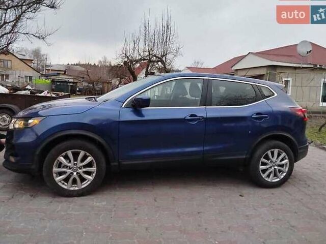 Синій Ніссан Rogue Sport, об'ємом двигуна 2 л та пробігом 123 тис. км за 11500 $, фото 1 на Automoto.ua