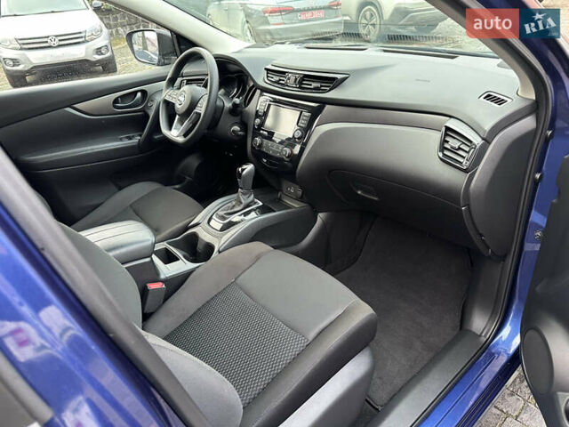 Синій Ніссан Rogue Sport, об'ємом двигуна 2 л та пробігом 50 тис. км за 14500 $, фото 11 на Automoto.ua