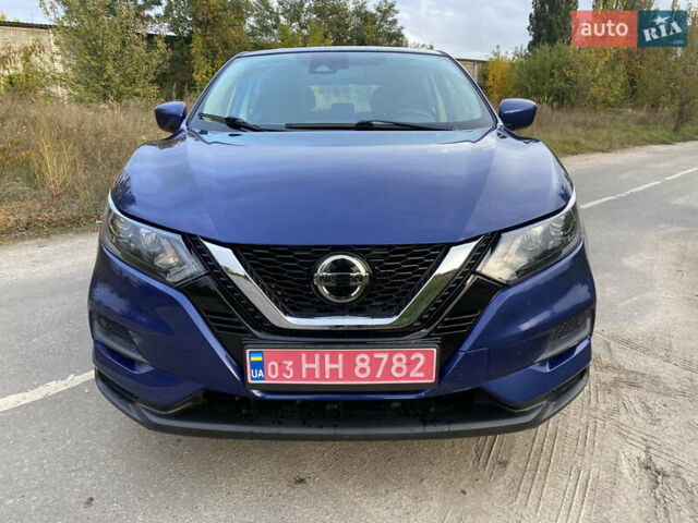 Синий Ниссан Rogue Sport, объемом двигателя 2 л и пробегом 135 тыс. км за 14999 $, фото 1 на Automoto.ua