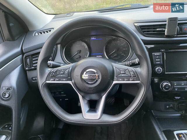 Синий Ниссан Rogue Sport, объемом двигателя 2 л и пробегом 135 тыс. км за 14999 $, фото 30 на Automoto.ua