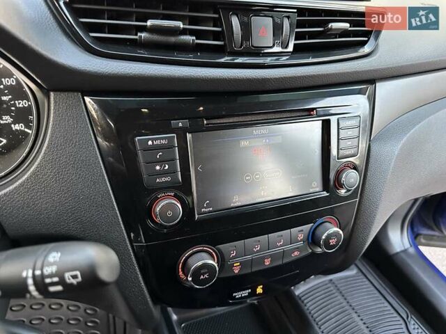Синий Ниссан Rogue Sport, объемом двигателя 2 л и пробегом 20 тыс. км за 16999 $, фото 14 на Automoto.ua