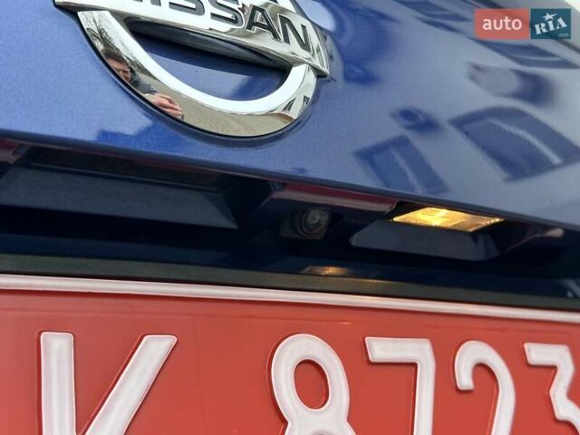 Синий Ниссан Rogue Sport, объемом двигателя 2 л и пробегом 121 тыс. км за 14999 $, фото 20 на Automoto.ua