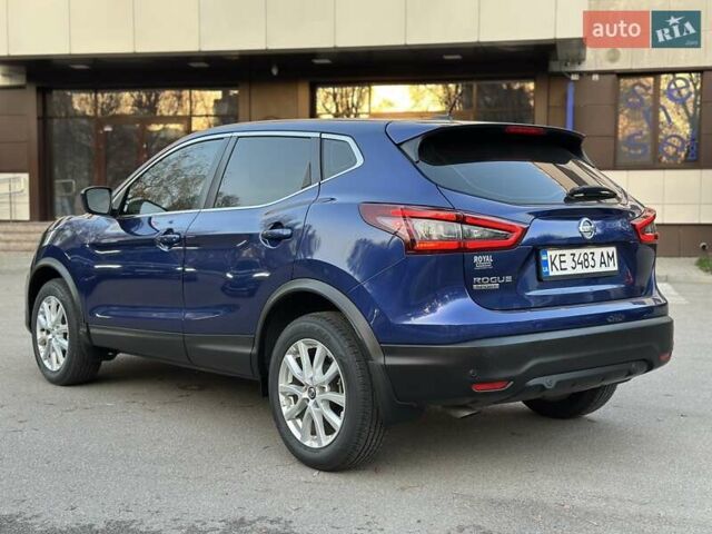 Синий Ниссан Rogue Sport, объемом двигателя 2 л и пробегом 20 тыс. км за 16999 $, фото 16 на Automoto.ua