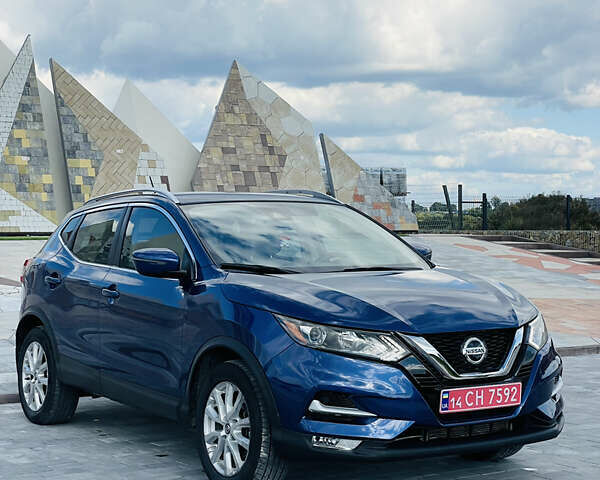 Синий Ниссан Rogue Sport, объемом двигателя 2 л и пробегом 161 тыс. км за 15500 $, фото 3 на Automoto.ua