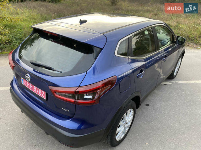 Синий Ниссан Rogue Sport, объемом двигателя 2 л и пробегом 135 тыс. км за 14999 $, фото 13 на Automoto.ua