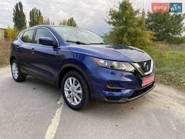 Синий Ниссан Rogue Sport, объемом двигателя 2 л и пробегом 135 тыс. км за 14999 $, фото 15 на Automoto.ua