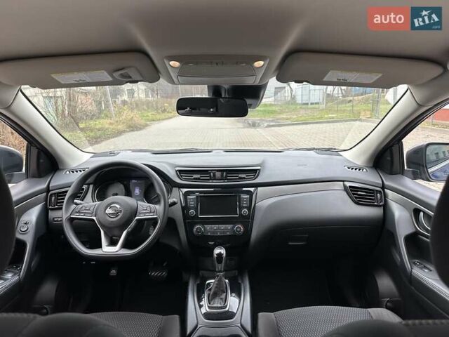Синий Ниссан Rogue Sport, объемом двигателя 2 л и пробегом 121 тыс. км за 14999 $, фото 26 на Automoto.ua
