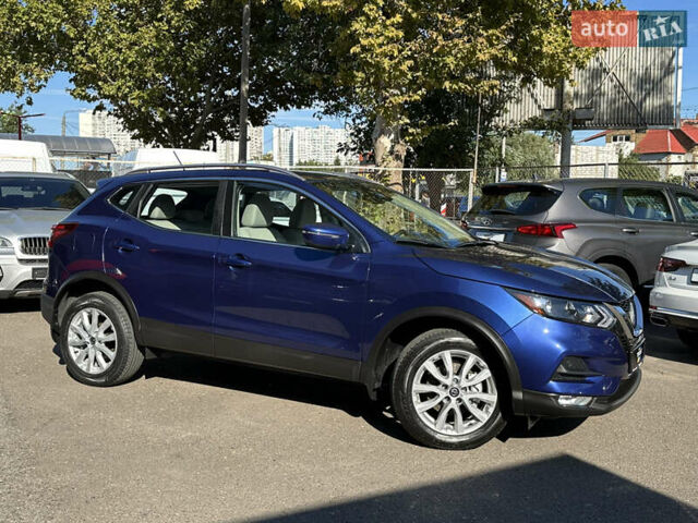 Синий Ниссан Rogue Sport, объемом двигателя 2 л и пробегом 37 тыс. км за 19999 $, фото 2 на Automoto.ua