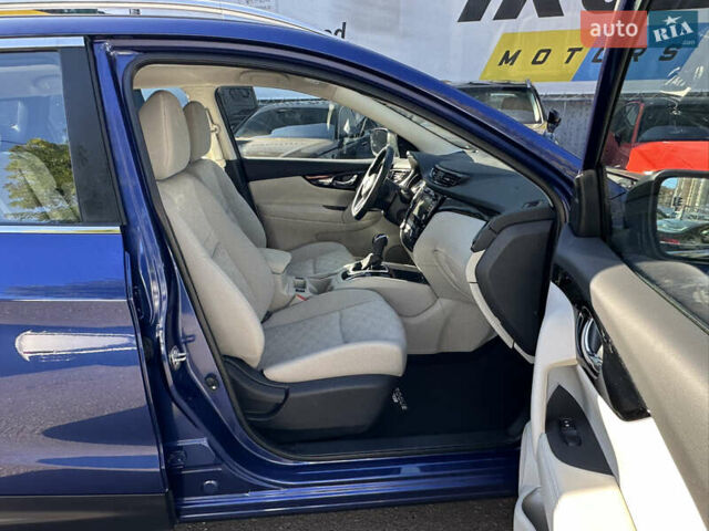 Синий Ниссан Rogue Sport, объемом двигателя 2 л и пробегом 37 тыс. км за 19999 $, фото 35 на Automoto.ua