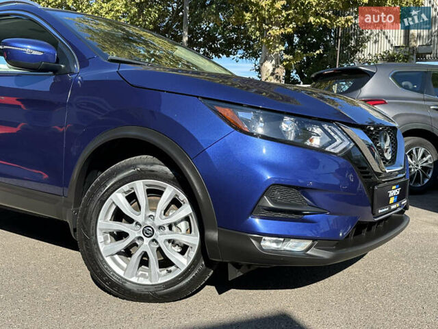 Синий Ниссан Rogue Sport, объемом двигателя 2 л и пробегом 37 тыс. км за 19999 $, фото 11 на Automoto.ua