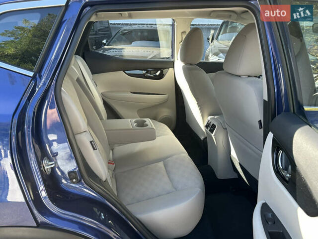 Синий Ниссан Rogue Sport, объемом двигателя 2 л и пробегом 37 тыс. км за 19999 $, фото 33 на Automoto.ua