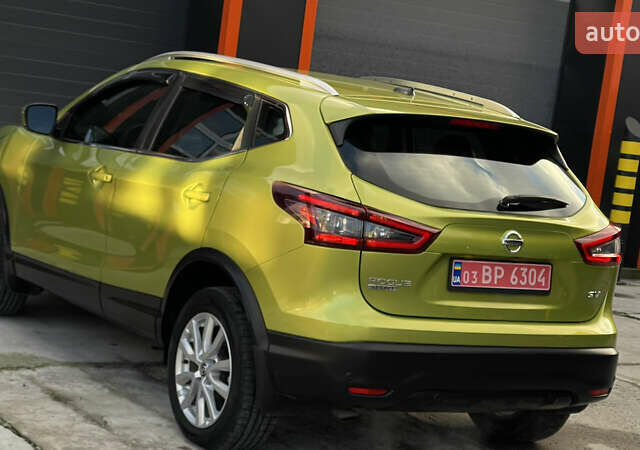 Зеленый Ниссан Rogue Sport, объемом двигателя 2 л и пробегом 32 тыс. км за 16800 $, фото 16 на Automoto.ua