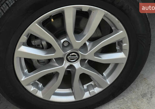 Зеленый Ниссан Rogue Sport, объемом двигателя 2 л и пробегом 32 тыс. км за 16800 $, фото 22 на Automoto.ua