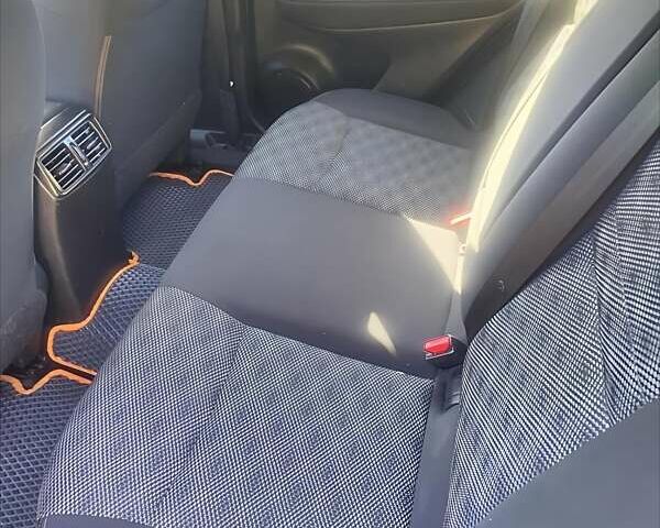 Оранжевый Ниссан Rogue Sport, объемом двигателя 2 л и пробегом 96 тыс. км за 14300 $, фото 10 на Automoto.ua