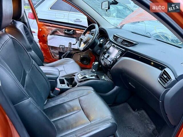 Оранжевый Ниссан Rogue Sport, объемом двигателя 2 л и пробегом 110 тыс. км за 11200 $, фото 29 на Automoto.ua