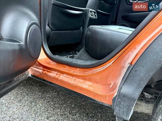 Оранжевый Ниссан Rogue Sport, объемом двигателя 2 л и пробегом 110 тыс. км за 11200 $, фото 17 на Automoto.ua