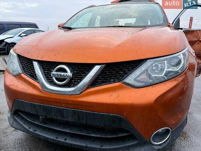 Помаранчевий Ніссан Rogue Sport, об'ємом двигуна 2 л та пробігом 110 тис. км за 10800 $, фото 1 на Automoto.ua