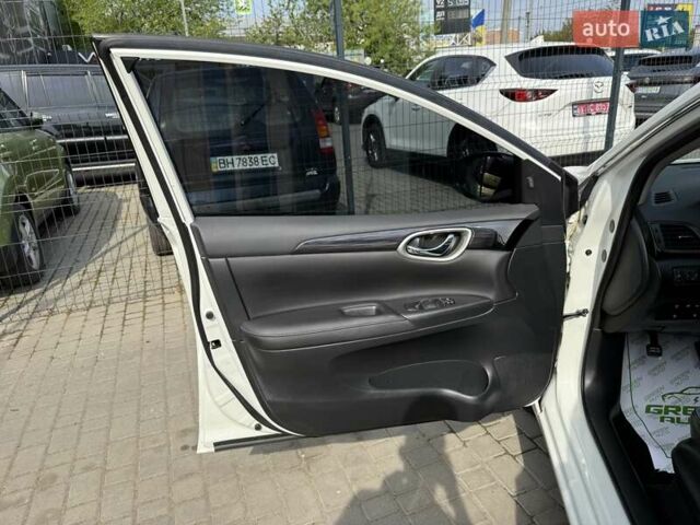 Белый Ниссан Sylphy, объемом двигателя 0 л и пробегом 60 тыс. км за 11900 $, фото 33 на Automoto.ua