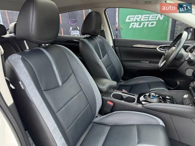 Белый Ниссан Sylphy, объемом двигателя 0 л и пробегом 60 тыс. км за 11900 $, фото 56 на Automoto.ua