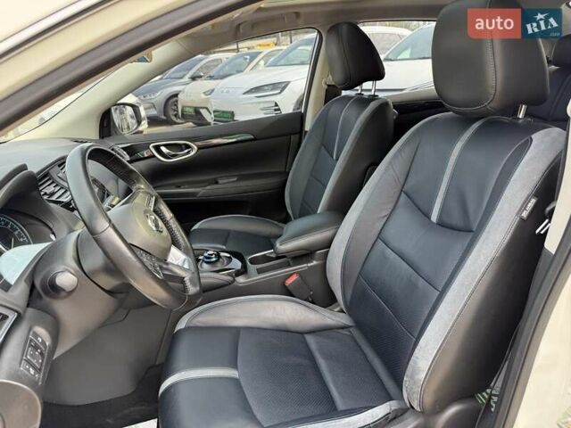 Белый Ниссан Sylphy, объемом двигателя 0 л и пробегом 60 тыс. км за 11900 $, фото 18 на Automoto.ua