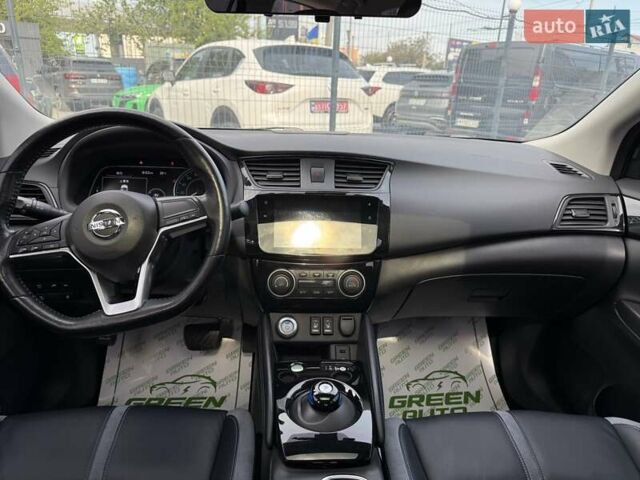 Белый Ниссан Sylphy, объемом двигателя 0 л и пробегом 60 тыс. км за 11900 $, фото 44 на Automoto.ua