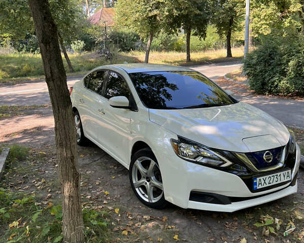 Белый Ниссан Sylphy, объемом двигателя 0 л и пробегом 87 тыс. км за 13000 $, фото 1 на Automoto.ua