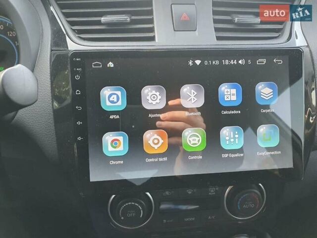 Белый Ниссан Sylphy, объемом двигателя 0 л и пробегом 75 тыс. км за 12200 $, фото 10 на Automoto.ua