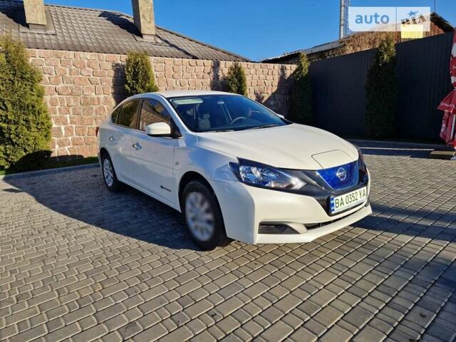 Білий Ніссан Sylphy, об'ємом двигуна 0 л та пробігом 18 тис. км за 15500 $, фото 1 на Automoto.ua