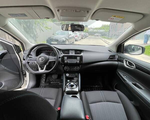 Белый Ниссан Sylphy, объемом двигателя 0 л и пробегом 6 тыс. км за 12500 $, фото 13 на Automoto.ua