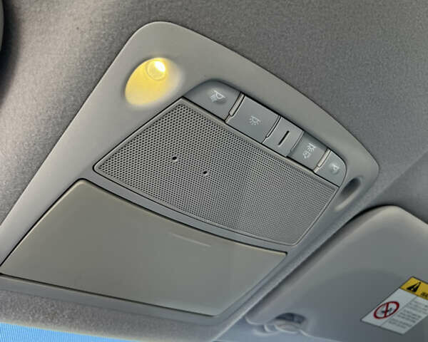 Черный Ниссан Sylphy, объемом двигателя 0 л и пробегом 68 тыс. км за 12600 $, фото 11 на Automoto.ua