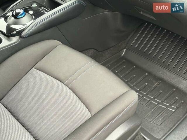 Черный Ниссан Sylphy, объемом двигателя 0 л и пробегом 50 тыс. км за 13200 $, фото 11 на Automoto.ua