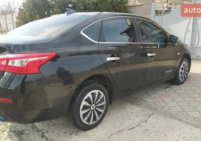 Чорний Ніссан Sylphy, об'ємом двигуна 0 л та пробігом 55 тис. км за 18500 $, фото 4 на Automoto.ua