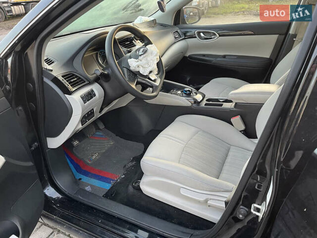 Ниссан Sylphy, объемом двигателя 0 л и пробегом 98 тыс. км за 9000 $, фото 11 на Automoto.ua