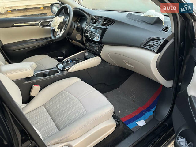 Ниссан Sylphy, объемом двигателя 0 л и пробегом 98 тыс. км за 9000 $, фото 9 на Automoto.ua