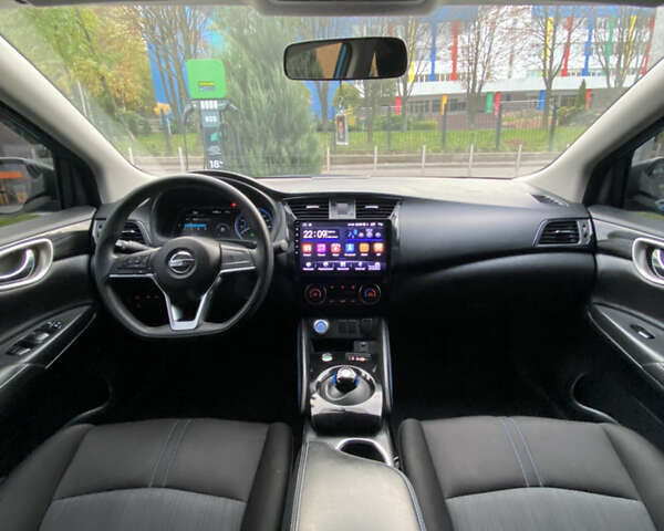 Синий Ниссан Sylphy, объемом двигателя 0 л и пробегом 12 тыс. км за 12500 $, фото 27 на Automoto.ua