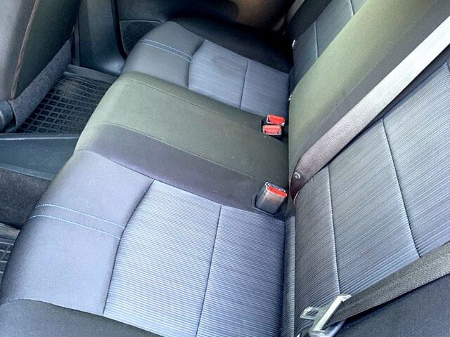 Синій Ніссан Sylphy, об'ємом двигуна 80 л та пробігом 180 тис. км за 14199 $, фото 7 на Automoto.ua