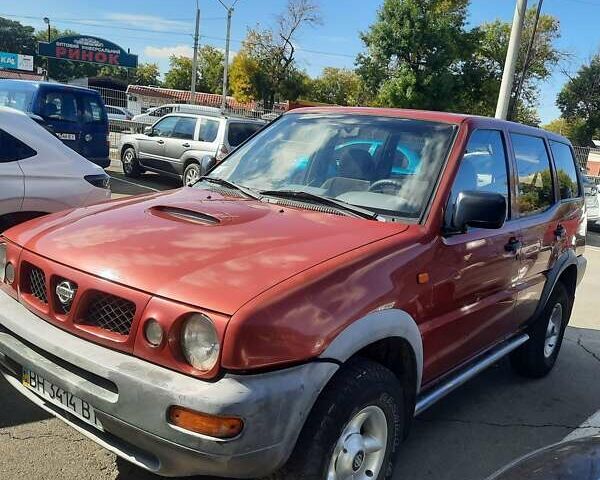 Червоний Ніссан Terrano II, об'ємом двигуна 2.4 л та пробігом 278 тис. км за 7800 $, фото 6 на Automoto.ua