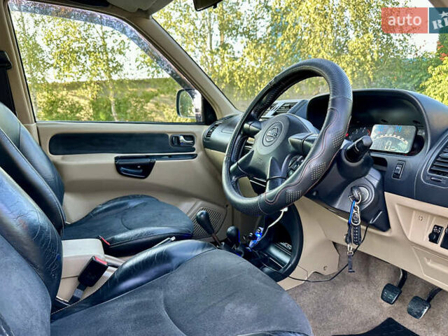 Синий Ниссан Terrano II, объемом двигателя 3 л и пробегом 168 тыс. км за 5500 $, фото 19 на Automoto.ua