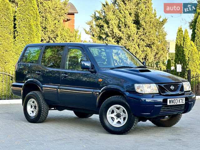 Синий Ниссан Terrano II, объемом двигателя 3 л и пробегом 168 тыс. км за 5500 $, фото 10 на Automoto.ua