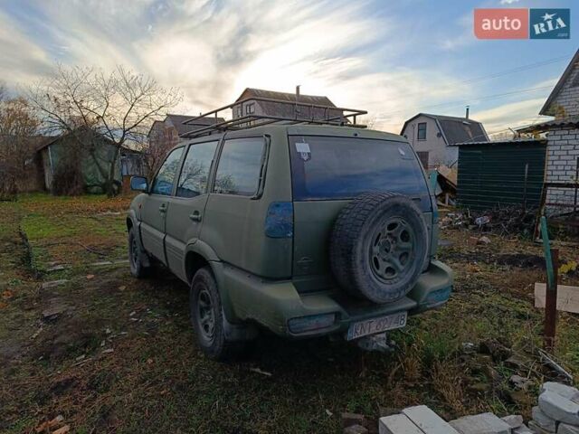 Зеленый Ниссан Terrano II, объемом двигателя 2.7 л и пробегом 327 тыс. км за 2400 $, фото 6 на Automoto.ua