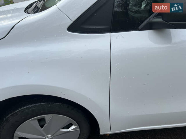 Белый Ниссан Townstar Van, объемом двигателя 0 л и пробегом 62 тыс. км за 23406 $, фото 10 на Automoto.ua