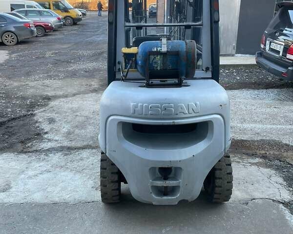 Черный Ниссан UGD, объемом двигателя 0 л и пробегом 0 тыс. км за 11658 $, фото 2 на Automoto.ua