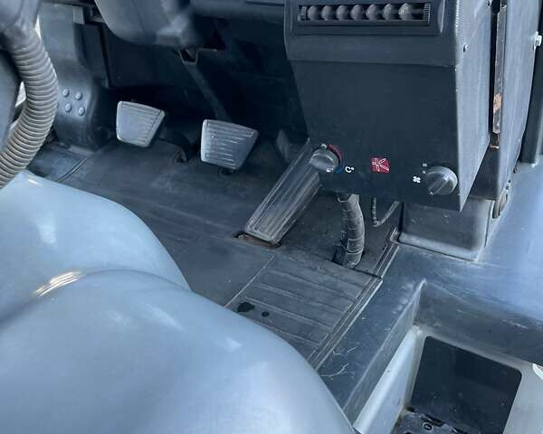 Черный Ниссан UGD, объемом двигателя 0 л и пробегом 0 тыс. км за 11658 $, фото 10 на Automoto.ua