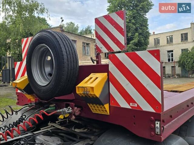 Красный Нутебум ОСД, объемом двигателя 0 л и пробегом 100 тыс. км за 93000 $, фото 5 на Automoto.ua
